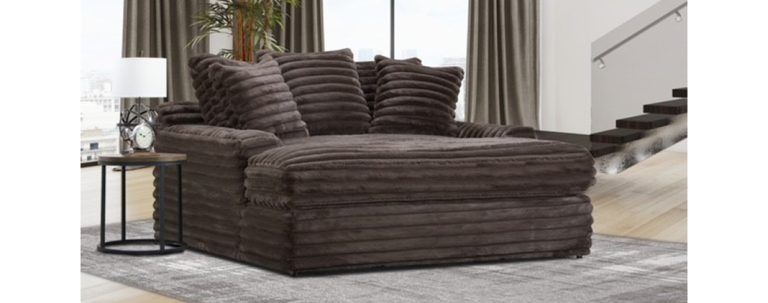 4500 Jenna Chocolate Mega Chaise USB & C-Port 4500 Jenna Chocolate Mega Chaise USB & C-Port