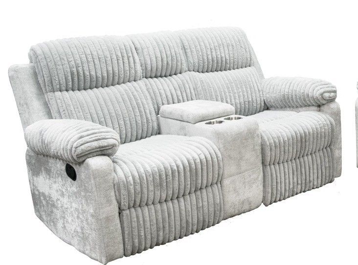 LW05-L-MP Marian Pearl Loveseat
