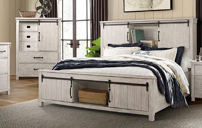 Queen Bed, DR, MR Scott White