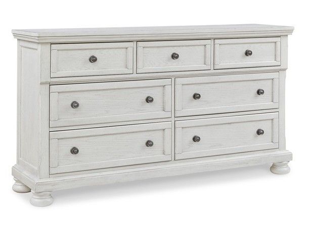Richfield White B742-DR-RW Dresser 65.5” x18” x 40” Richfield White B742-DR-RW Dresser 65.5” x18” x 40”