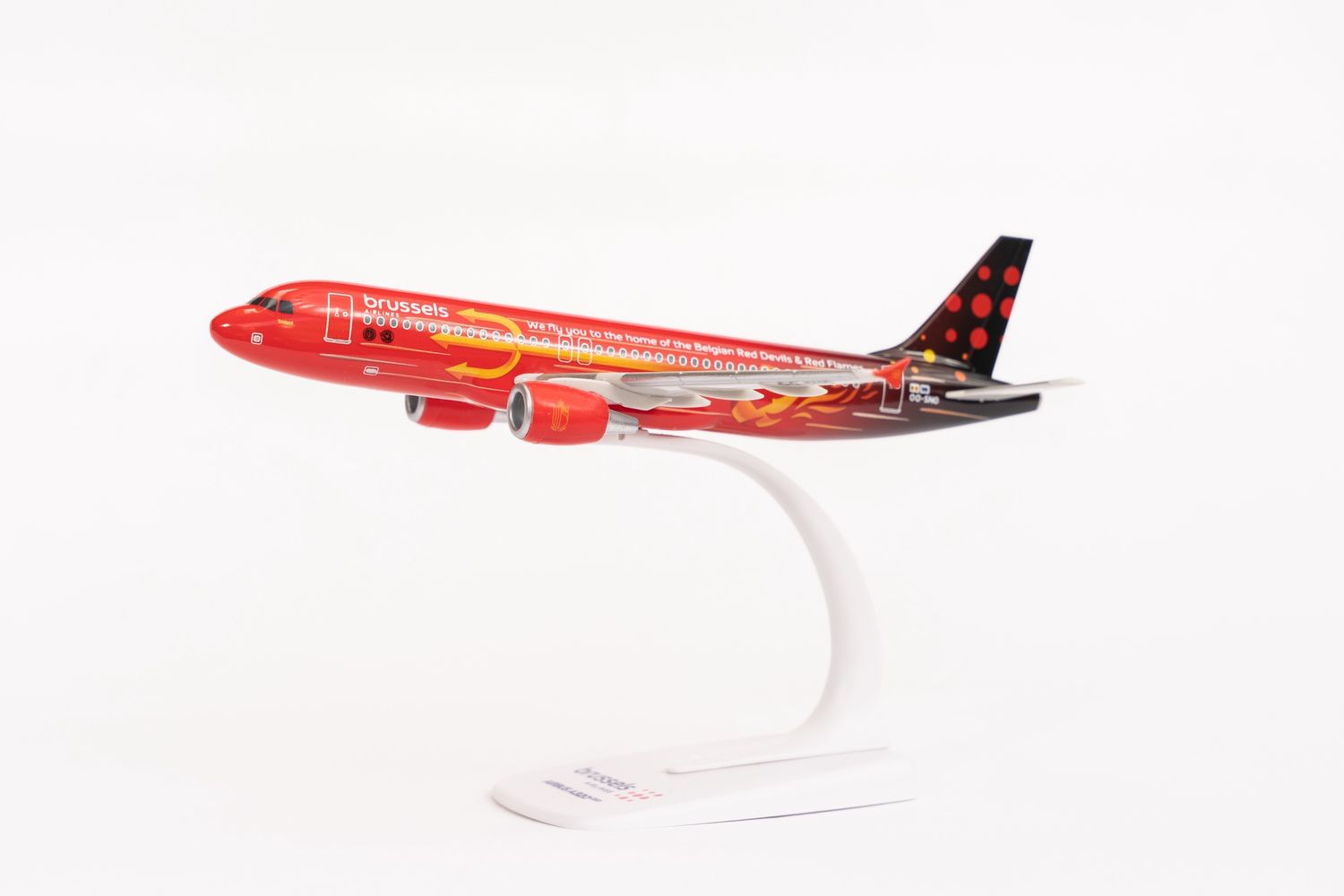Brussels Airlines “Trident 2” A320-200 OO-SNO 1:200