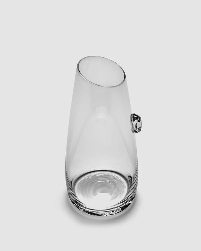 Carafe S "Out of lines"