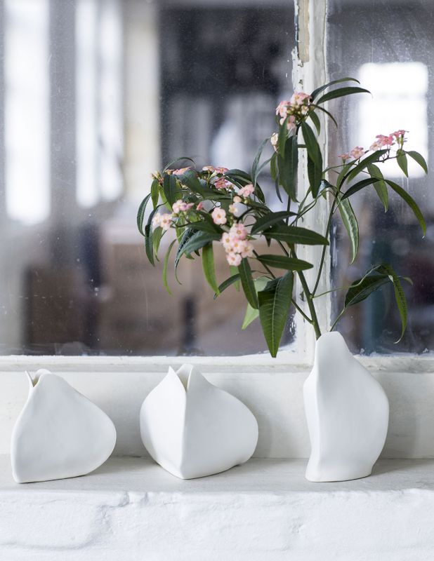 Flower vases "Imperfection" (different sizes) serax  vaas