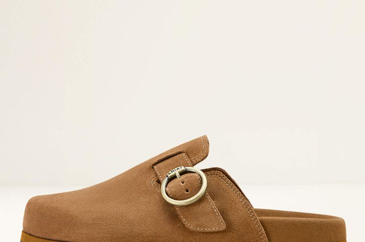 Ariat Women&#39;s Country Mule Slip On Shoe 10061236