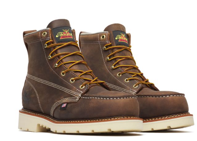 Thorogood Men&#39;s American Heritage - 6&quot; Trail Crazy Horse Safety Toe - Moc Toe MAXWear 90™ 804-4375