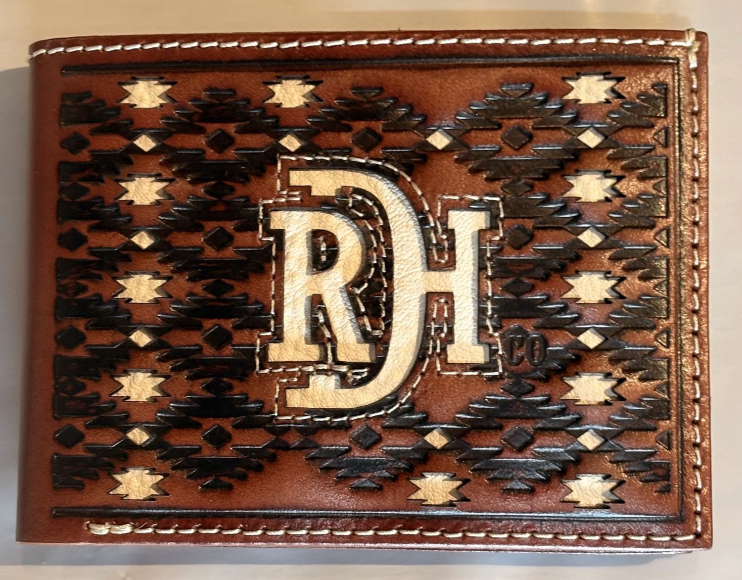 Red Dirt Hat Co Men's Bifold Wallet Embossed with Ivory Inlay 23225881W9