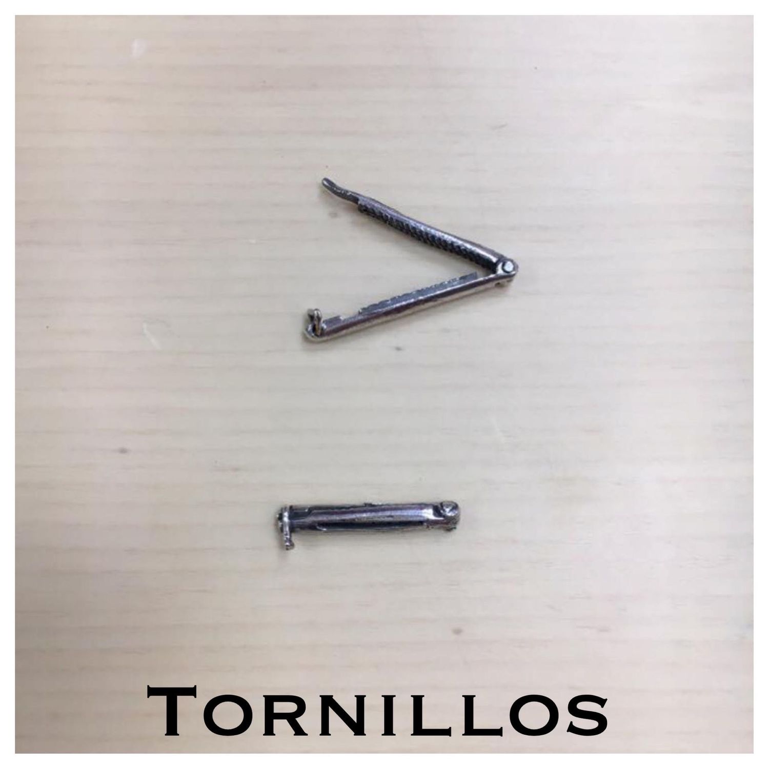 TORNILLO