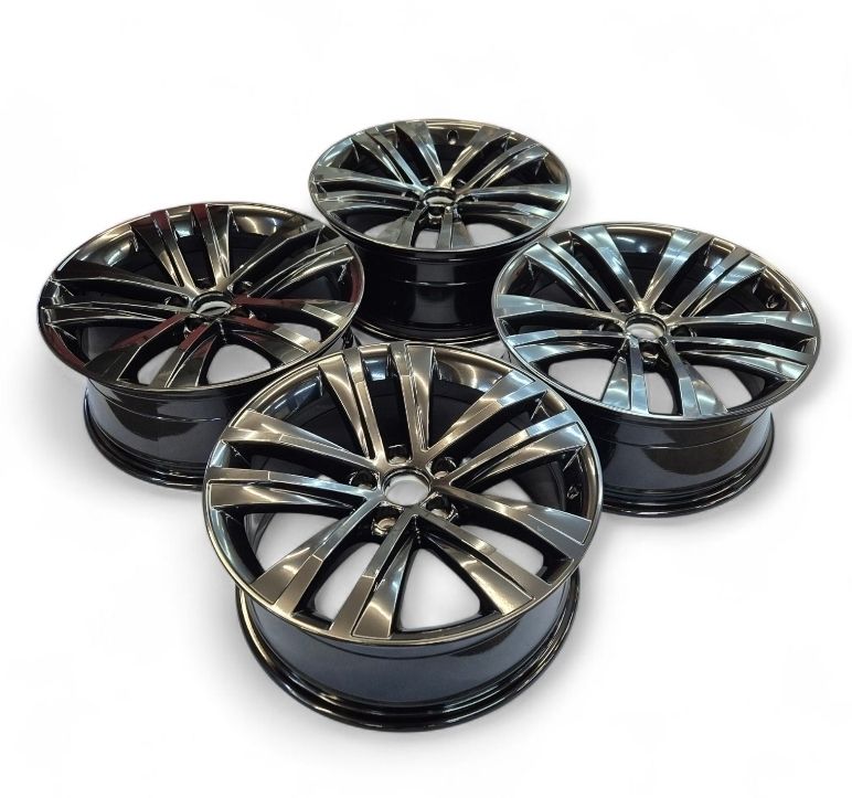 Autofelgen 13 Zoll  Pulverbeschichtung Autofelgen 13 Zoll  Pulverbeschichtung