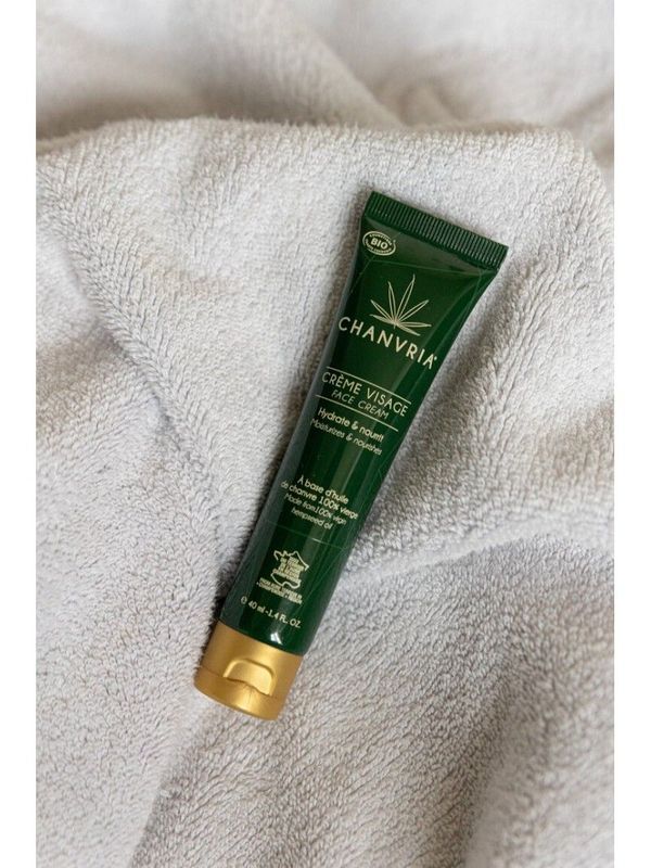 Crème Visage Chanvria – Hydratation & éclat au chanvre bio