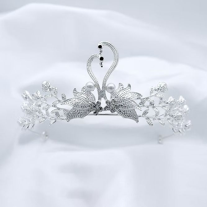 Tiara Tiara "Cordelia" – Elegante tiara voor huwelijk of fotoshoot
