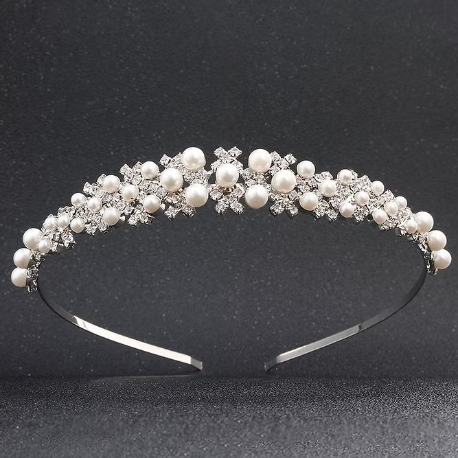 🌸 Pareldiadeem Frances – Elegant haardiadeem voor communie & feest