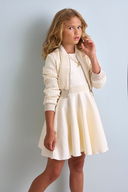 Ecru gehaakt vestje met rits van Diamante Blu Ecru gehaakt vestje met rits van Diamante Blu