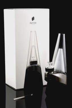 The Peak Smart Rig By Puffco