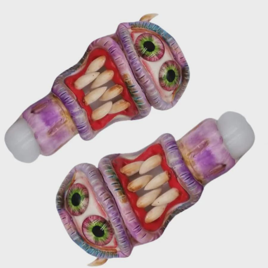 3D HAND PIPE MONSTER DOUBLE EYES w/TEETH | DP026 | 5&quot;