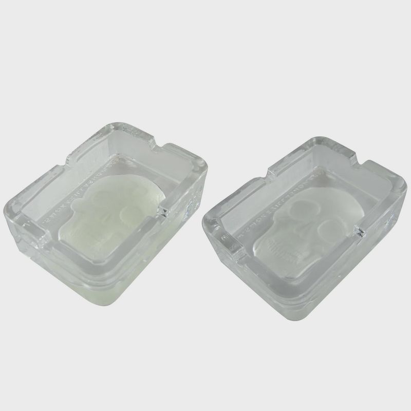 Smokezilla Glow In The Dark Skull Ashtray 1ct