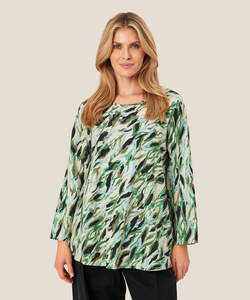 Kay Top in Lichen Green