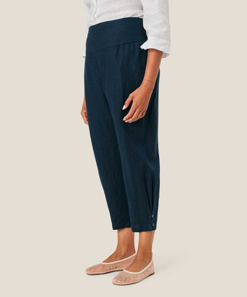 Penna Trousers in Navy