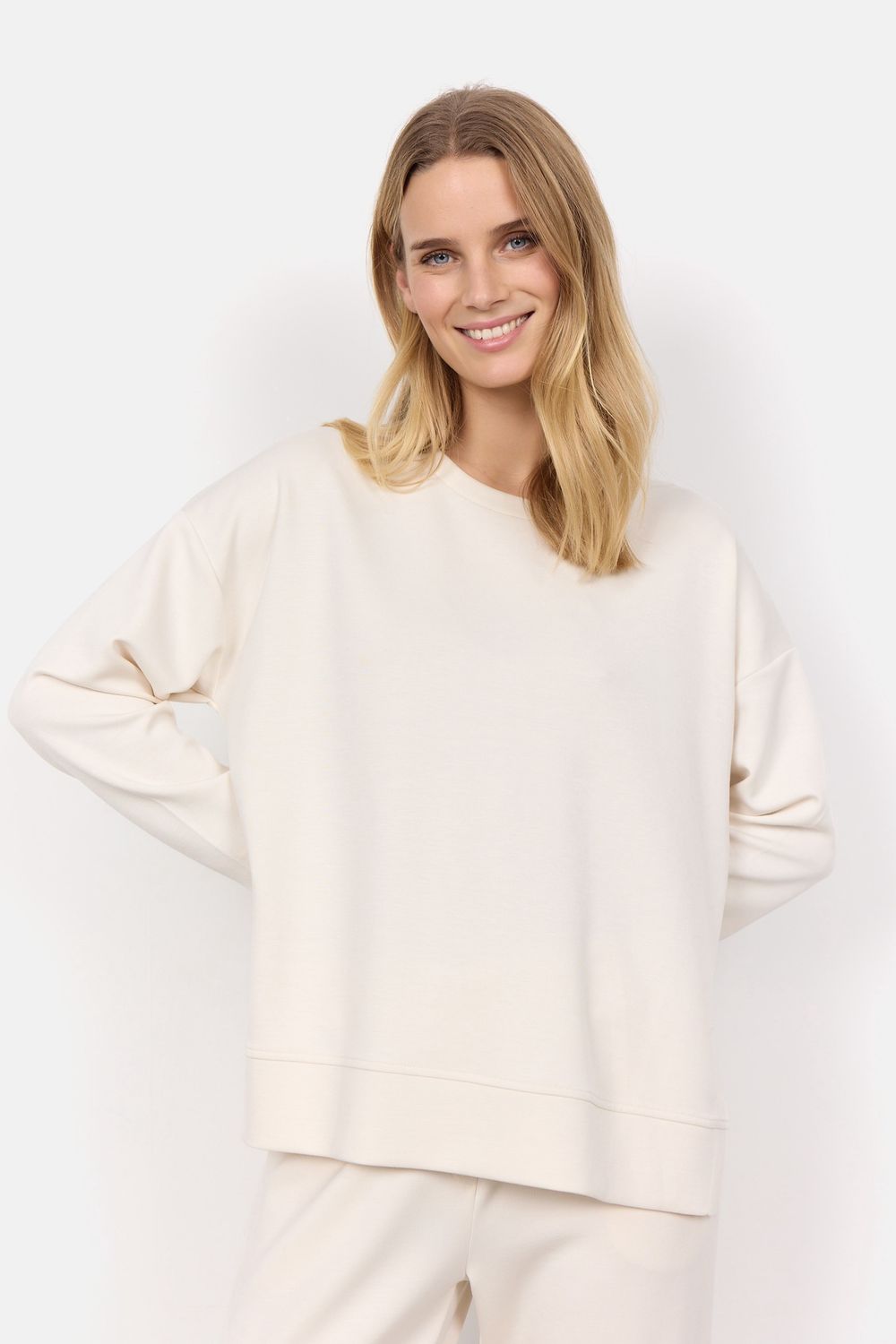 Banu Sweatshirt with Round Neckline in Cream