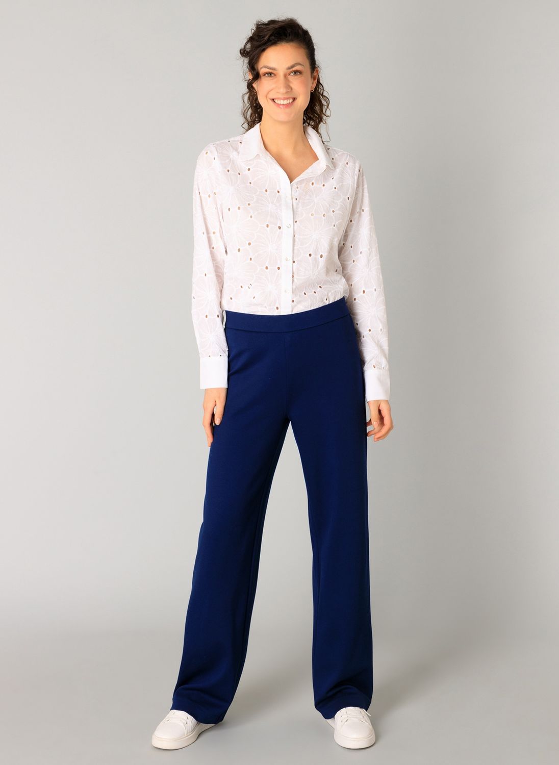 Paloma Essential Pants in Summer Blue