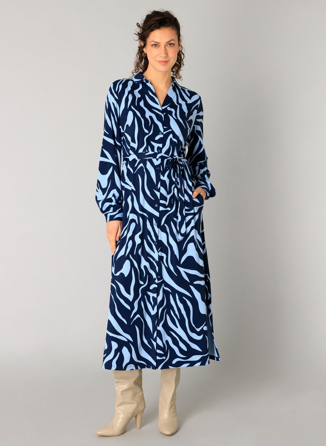 Puck Essential Dress in Summer Blue