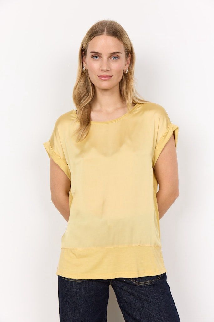 Thilde T-Shirt in Sunkissed
