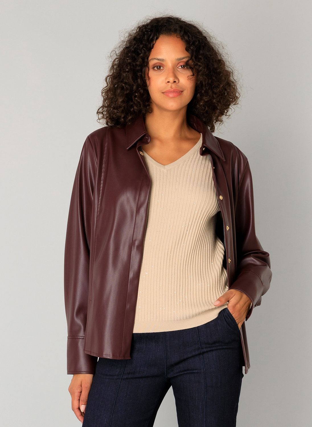 Celeste Top in Dark Bordeaux