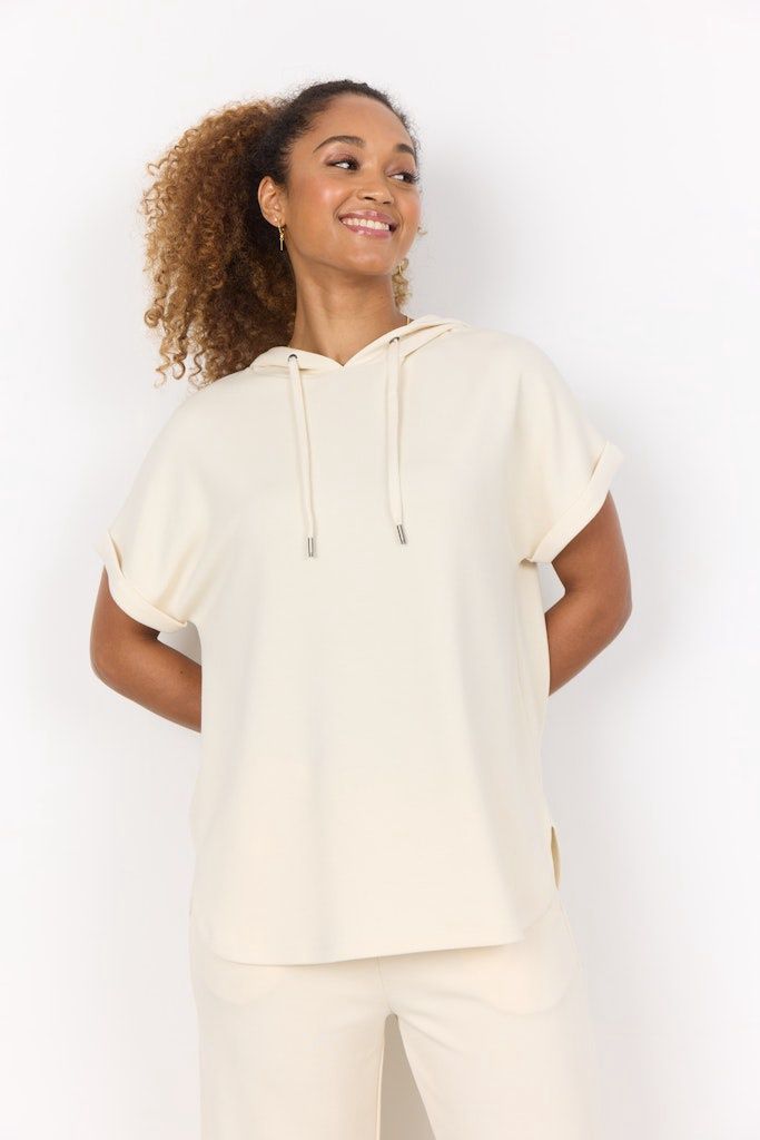 Banu Short Sleeve Sweatshirt in Cream