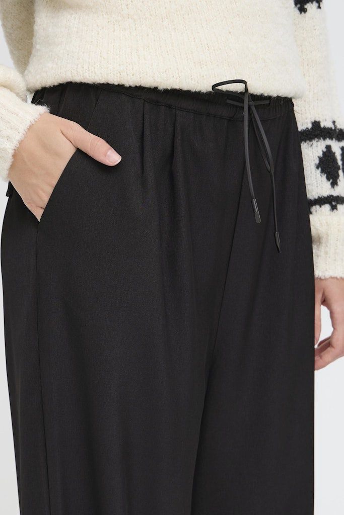 Ecala Trousers in Black
