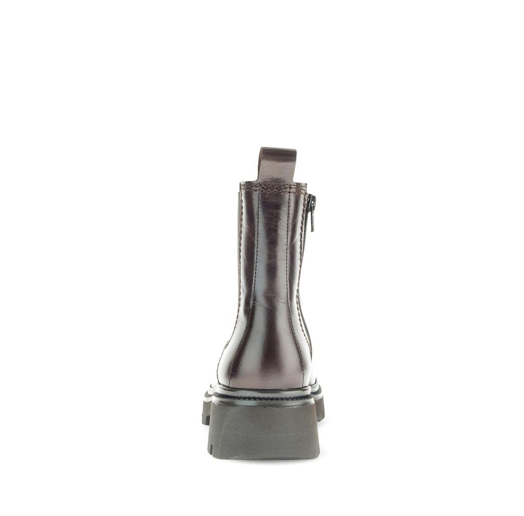 Chelsea Boots with Side Zipper in Brown