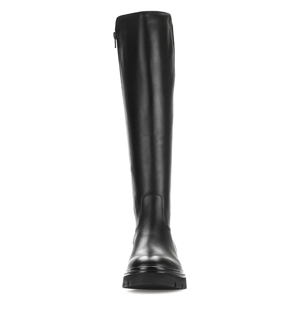 Sporty Boots with Back Zipper in Black