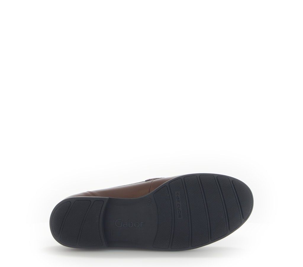 Block Heel Leather Loafer in Brown