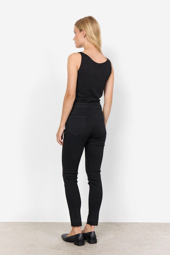 Pylle Top in Black