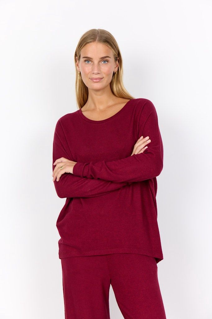 Biara Blouse in Dark Red Mel