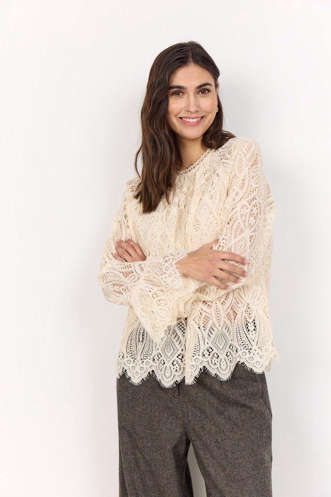 Vahida Blouse in Cream