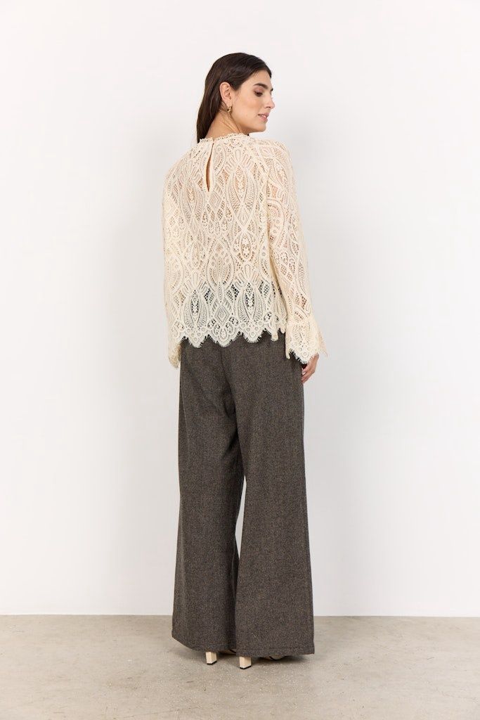 Vahida Blouse in Cream
