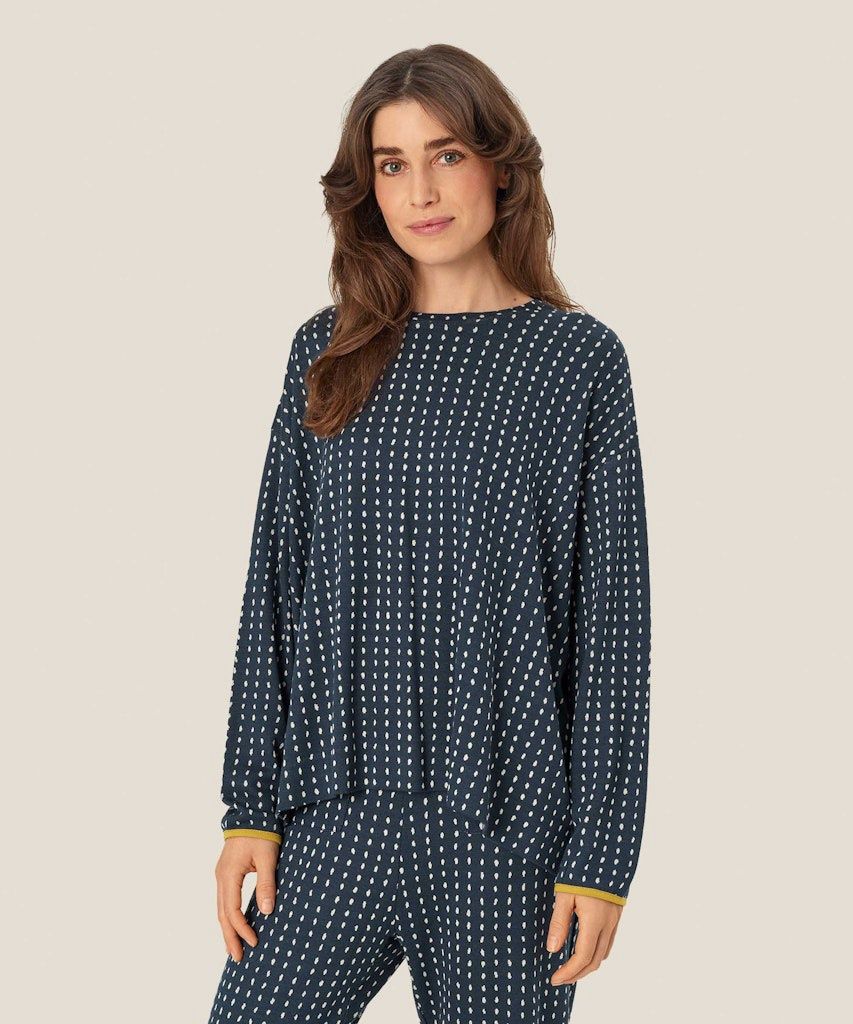 Damira Long sleeve Top in Mood Indigo