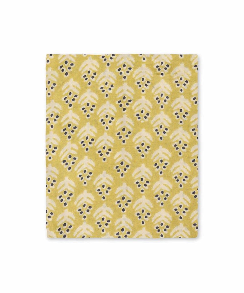 Along Scarf in Burnish Gold