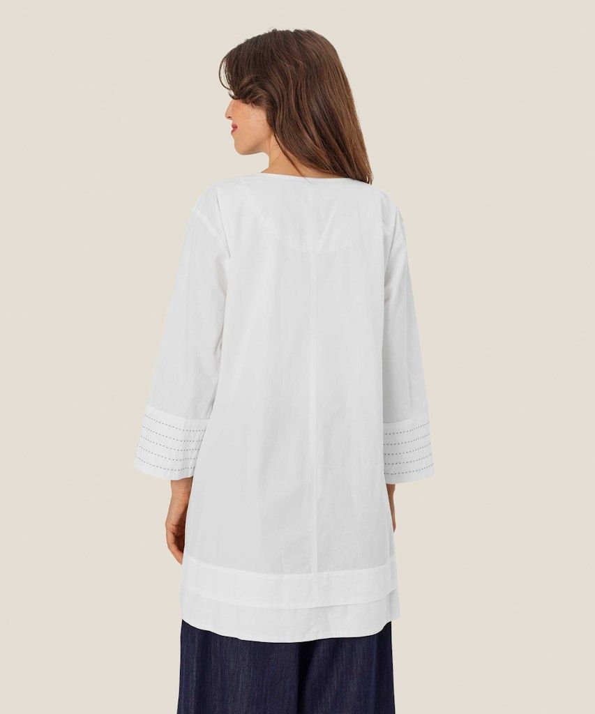 Gisalle 3/4 sleeve Tunic in White