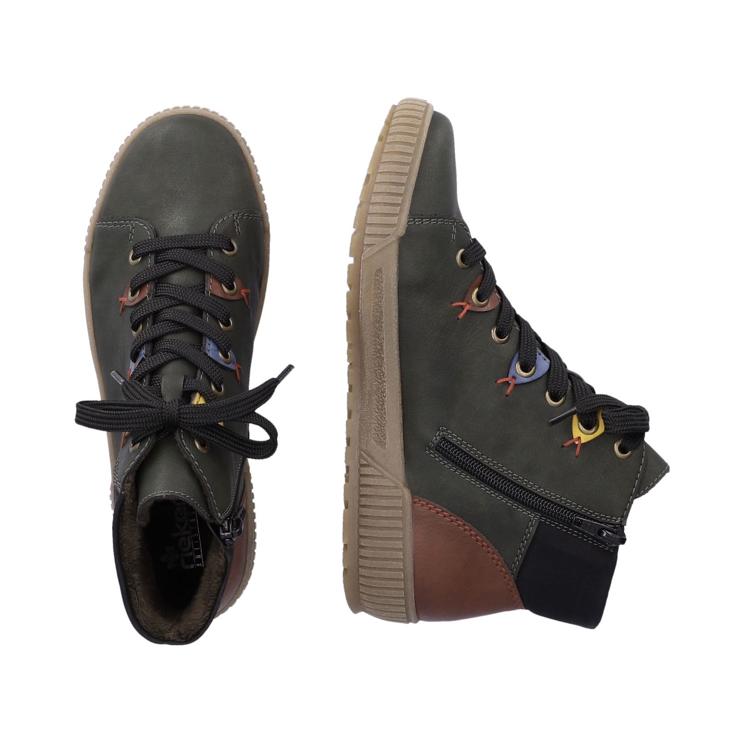Lace-Up Ankle Boots in Green