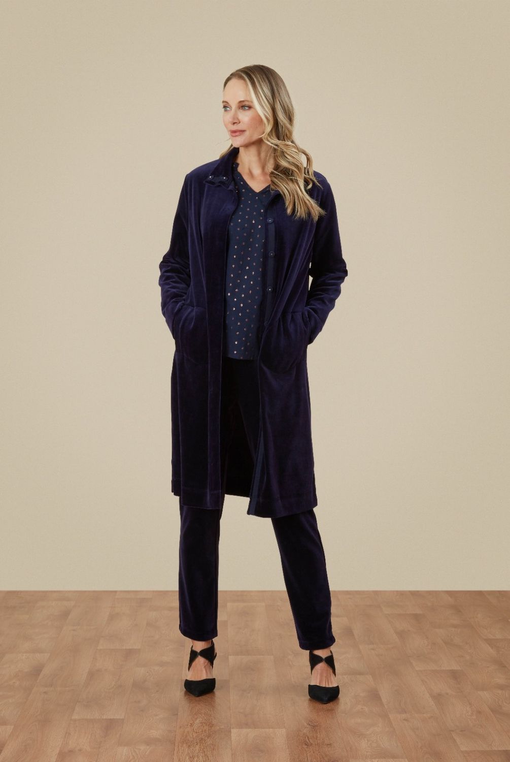 Latisha Overcoat Stretch Velvet In Purple Moonlight