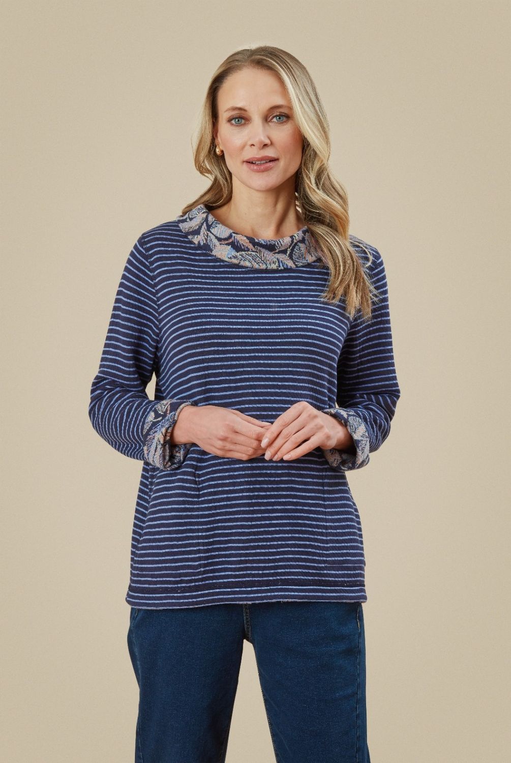 Bhavi Reversible Top Autumn In Multi