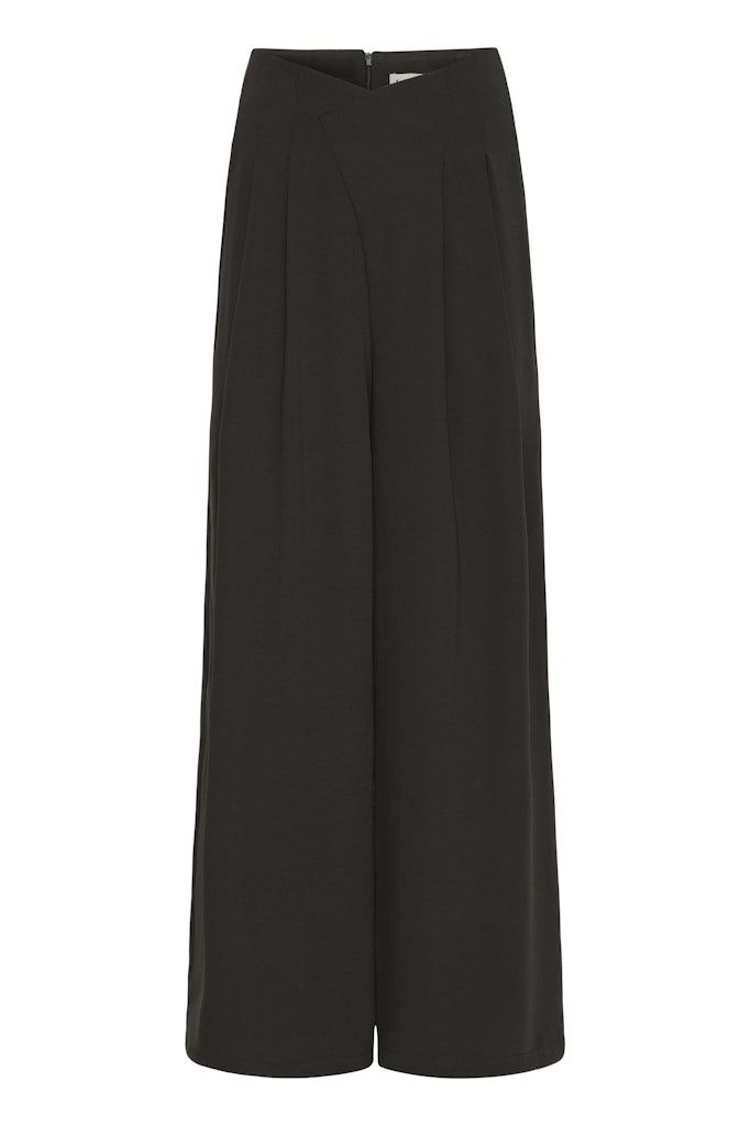 Linta Trousers in Black