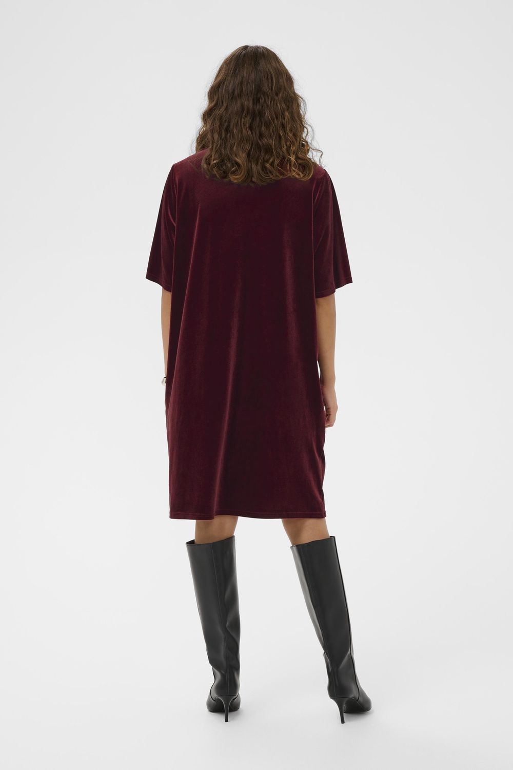 Zoe Short Dress in Zinfandel