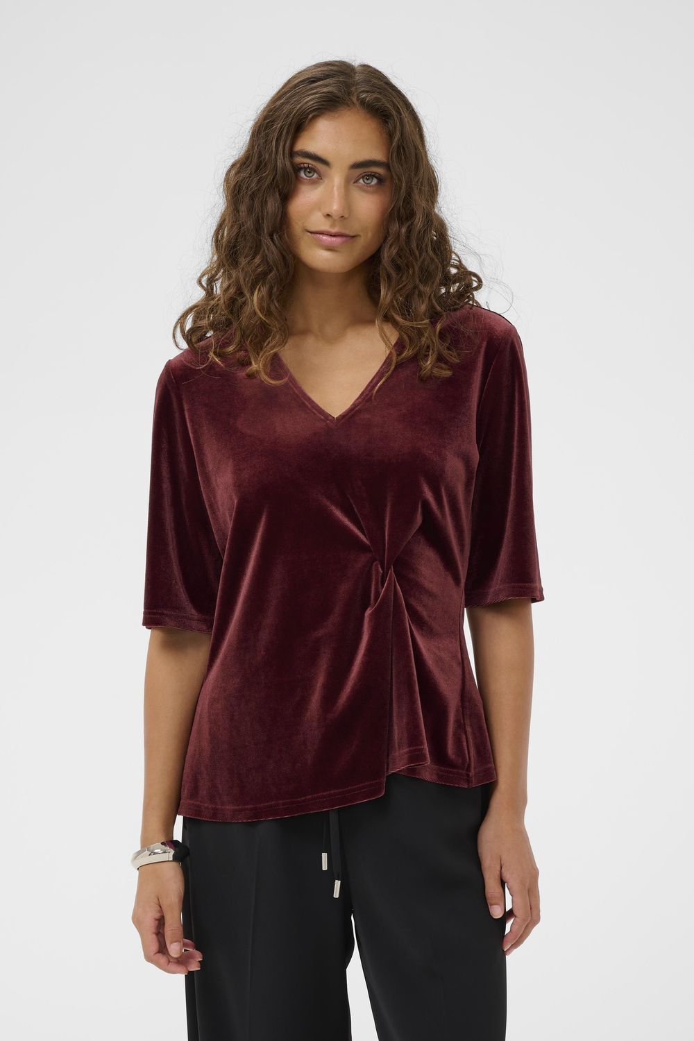 Zoe Blouse in Zinfandel