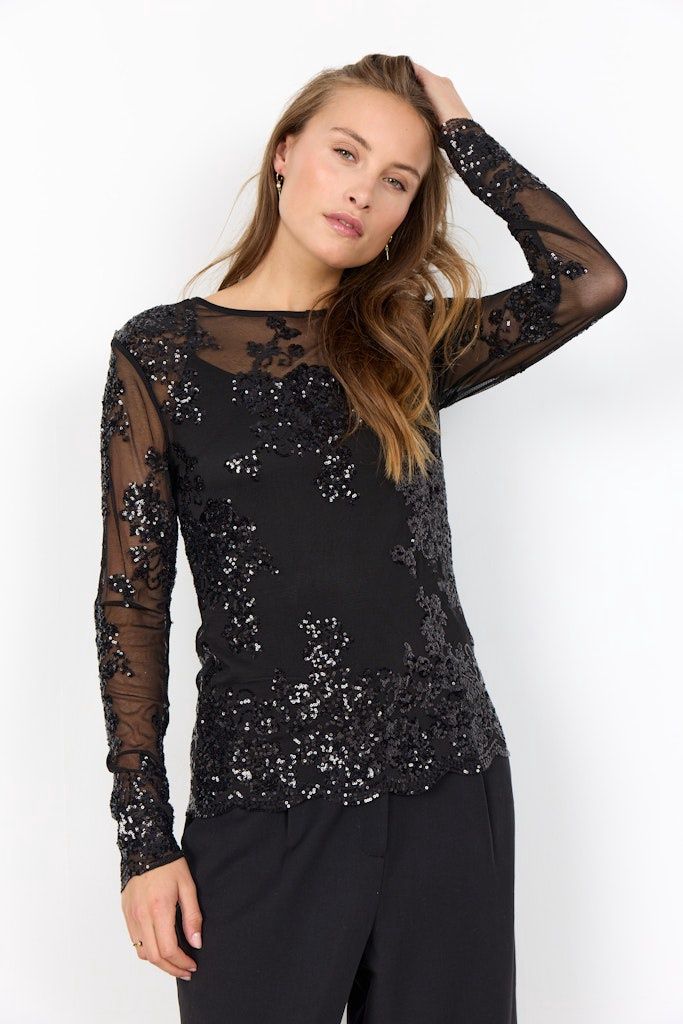 Aube T-Shirt in Black