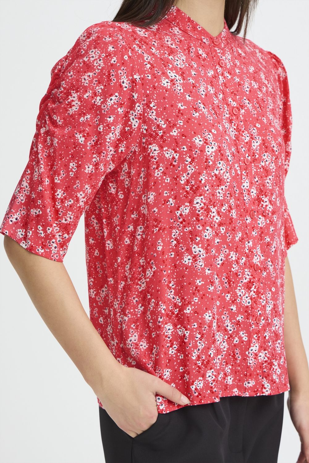 Vera Shirt in Teaberry Flower