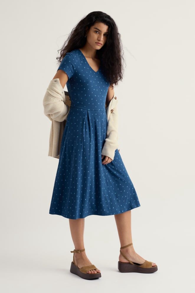 Pier View Dress in Little Sponge Spot Dark Voyage