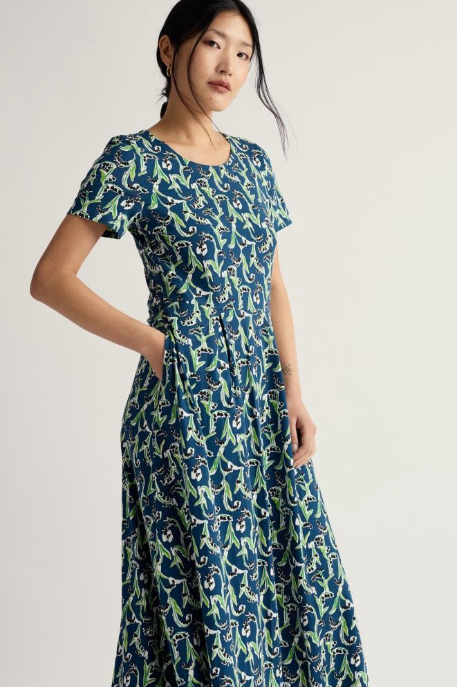 Veronica Dress in Painty Bluebell Dark Voyage