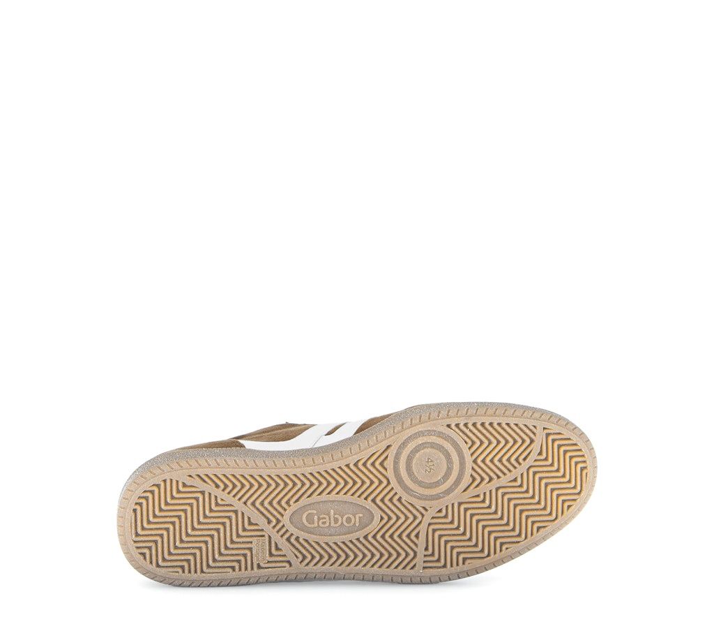 Clara Suede Sneaker in Brown