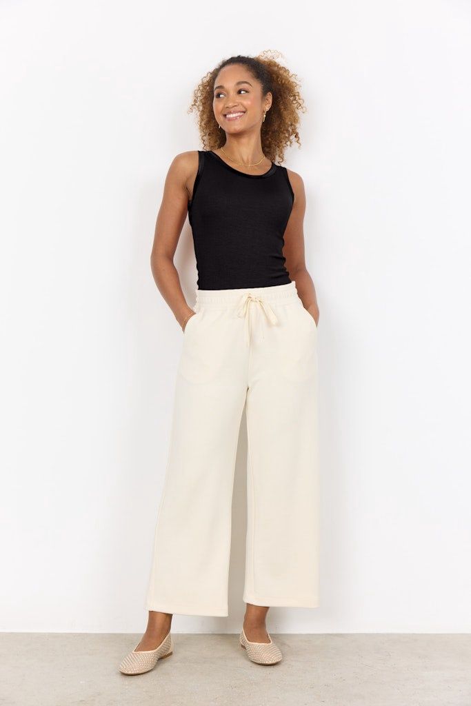 Banu Pants in Cream